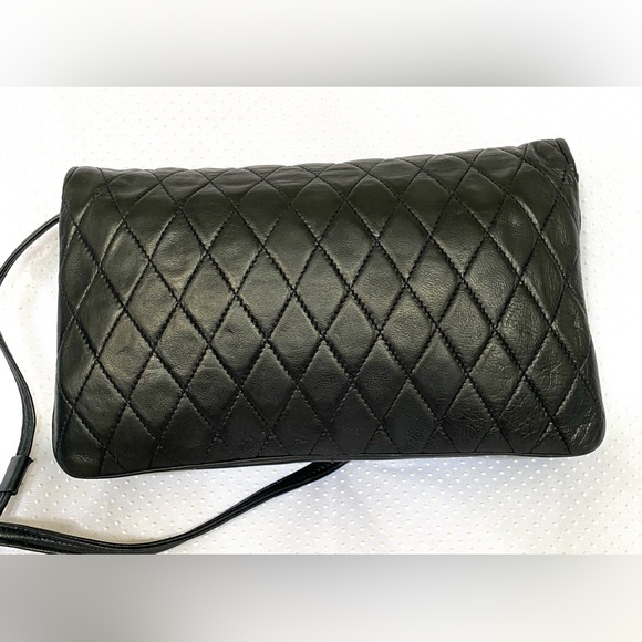 Bergdooff Goodman quilted flap bag(navy - Picture 2 of 15